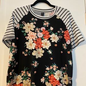 Emery Rose Floral Striped Women's Top